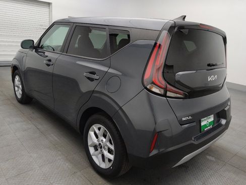 Used 2025 Kia Soul LX image 5