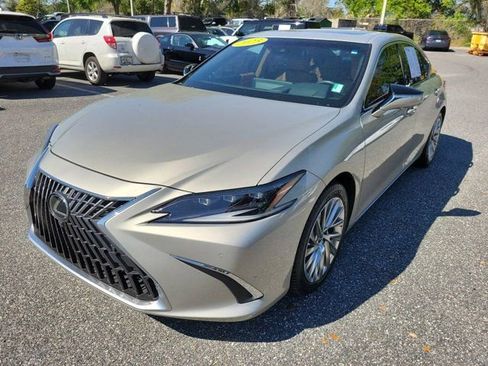Used 2023 Lexus ES 350 Ultra Luxury w/ Accessory Package (Z1) image 14
