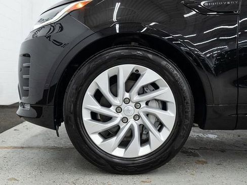 Used 2023 Land Rover Discovery S R-Dynamic image 46