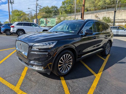 Used 2020 Lincoln Aviator Reserve w/ Equipment Group 201A image 3