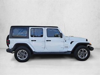 Used 2019 Jeep Wrangler Unlimited Sahara video 4