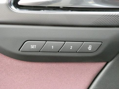 New 2025 Buick Envision Sport Touring image 10