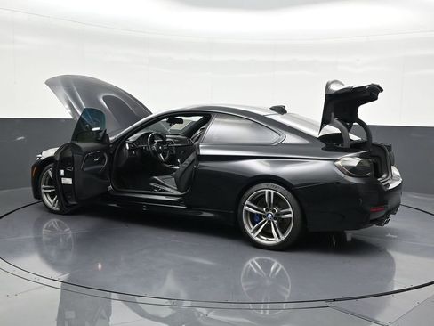 Used 2019 BMW M4 Coupe image 36