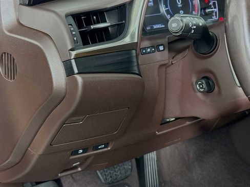 Used 2021 Lexus ES 350 w/ Premium Package FWD image 10