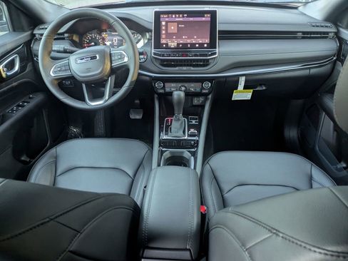 New 2026 Jeep Compass Limited image 26