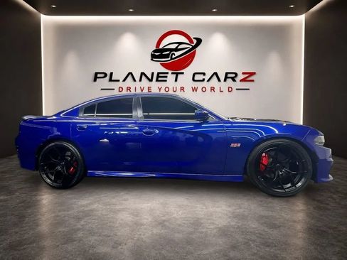 Used 2021 Dodge Charger Scat Pack RWD image 4