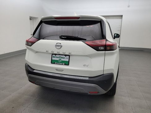 Used 2021 Nissan Rogue SV FWD image 7
