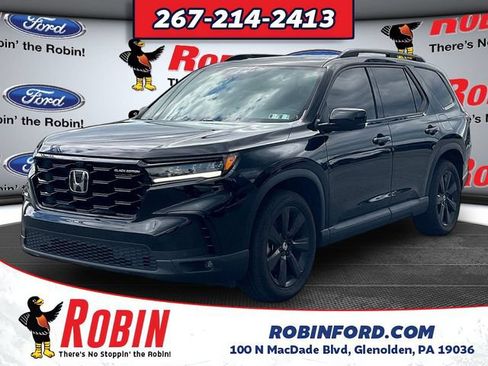 Used 2025 Honda Pilot Black Edition image 3
