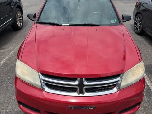Used 2013 Dodge Avenger SE FWD image 2