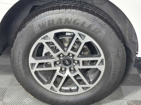 Used 2026 Ford Expedition Active RWD image 17