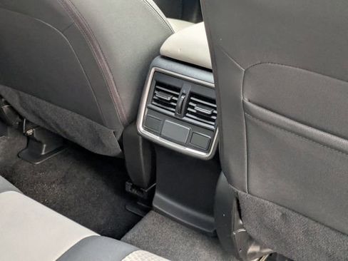 Used 2020 Subaru Forester Premium image 30