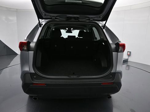 Used 2025 Toyota RAV4 LE AWD/4WD image 24
