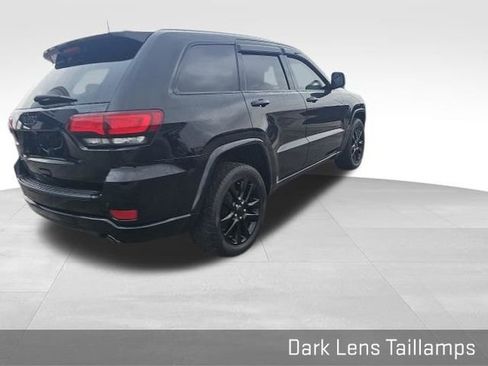 Used 2019 Jeep Grand Cherokee Altitude image 27