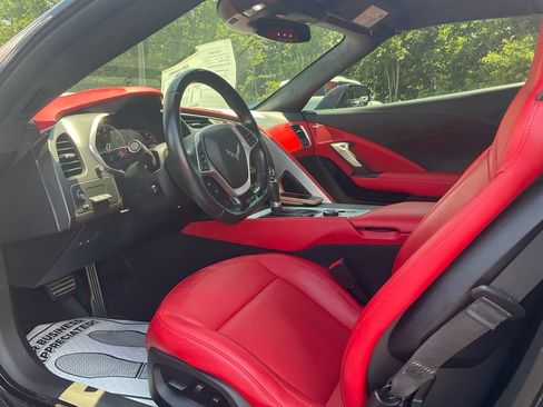 Used 2018 Chevrolet Corvette Z06 RWD image 14