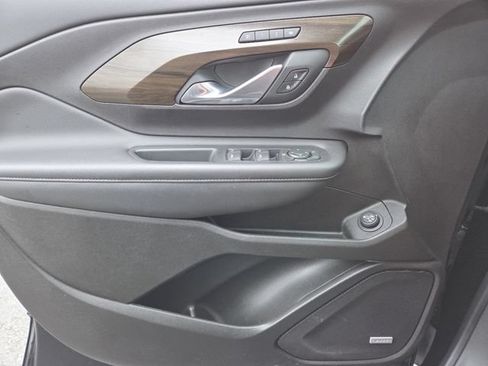 Used 2018 GMC Terrain Denali w/ Advanced Safety Package AWD/4WD image 35