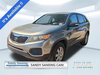 Used 2012 Kia Sorento LX w/ Third Row Pkg image 1