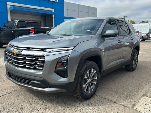 New 2026 Chevrolet Equinox LT AWD/4WD image 4