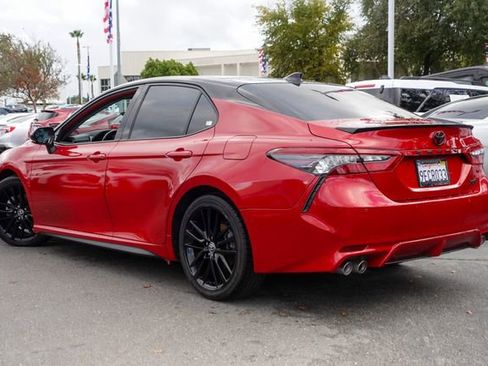 Used 2023 Toyota Camry XSE image 9