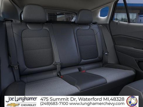 New 2026 Chevrolet Trax LT w/ Driver Confidence Package FWD image 17
