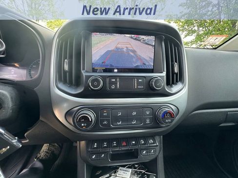 Used 2021 Chevrolet Colorado ZR2 w/ Colorado ZR2 Bison Edition image 12