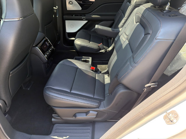New 2026 Lincoln Aviator Reserve AWD/4WD image 21