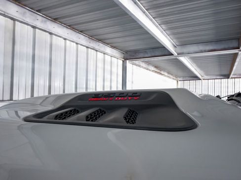 Used 2024 RAM 3500 Laramie w/ Night Edition image 54