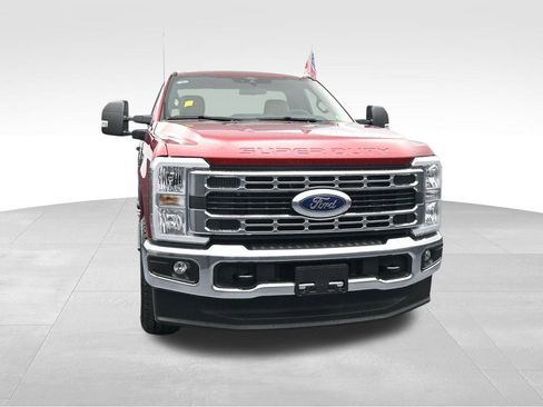 New 2025 Ford F350 XLT image 2