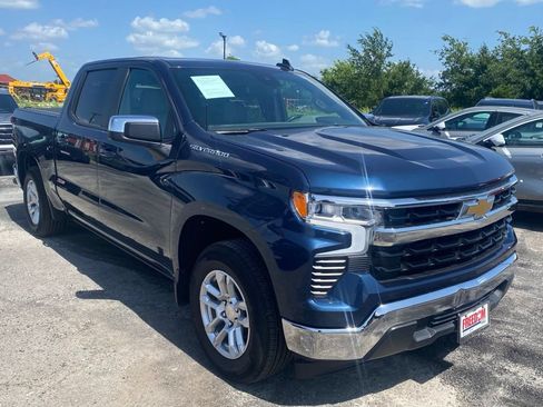 Used 2022 Chevrolet Silverado 1500 LT RWD image 7