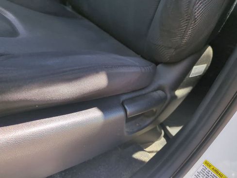 Used 2010 Honda Fit Sport image 17