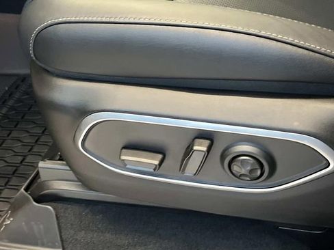 New 2026 Jeep Grand Wagoneer Limited image 25