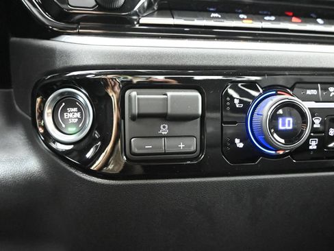 New 2026 Chevrolet Silverado 1500 RST w/ RST Select Package AWD/4WD image 29