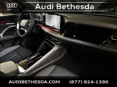 New 2026 Audi Q5 Premium Plus AWD/4WD image 10