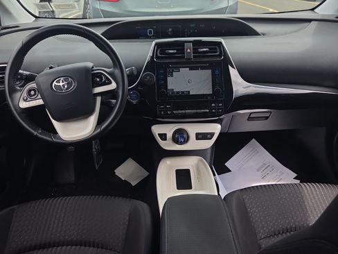 Used 2016 Toyota Prius Three w/ Protection Package FWD image 6