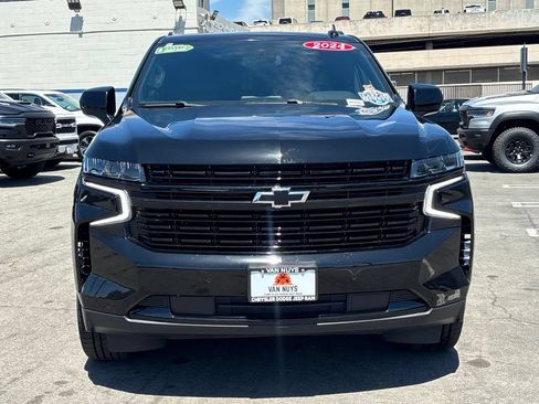Used 2024 Chevrolet Suburban RST RWD image 6