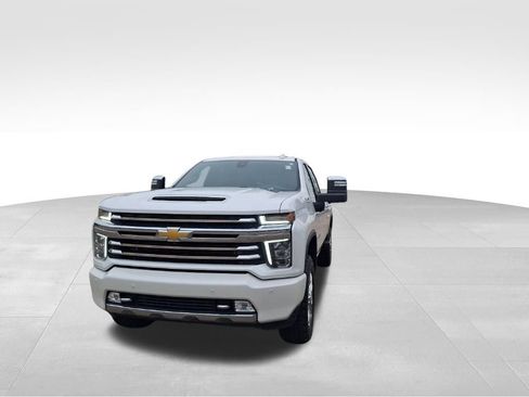 Certified 2023 Chevrolet Silverado 2500 High Country w/ Z71 Off-Road Package image 4