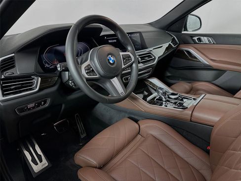 Certified 2023 BMW X6 xDrive40i w/ Executive Package image 9