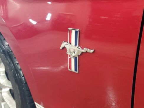 Used 2011 Ford Mustang Premium w/ 202A Rapid Spec Order Code image 6