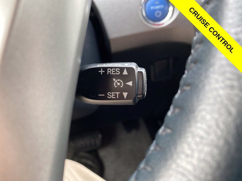 Used 2012 Toyota Prius Five FWD image 11
