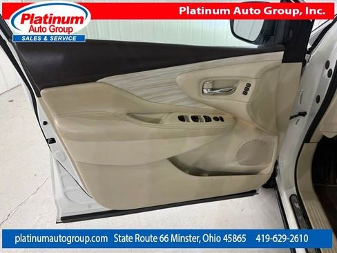 Used 2018 Nissan Murano Platinum w/ Cargo Package AWD/4WD image 24