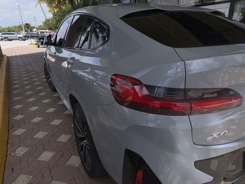 Used 2022 BMW X4 xDrive30i w/ M Sport Package 2 image 8