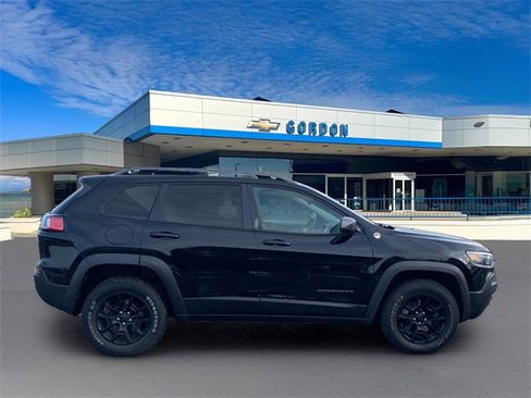 Used 2020 Jeep Cherokee Trailhawk w/ Cold Weather Group image 5
