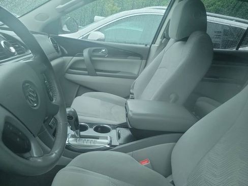 Used 2017 Buick Enclave Convenience FWD image 10