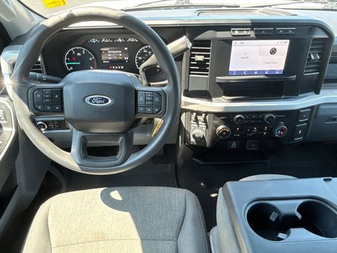 Used 2024 Ford F250 XL w/ STX Appearance Package AWD/4WD image 20