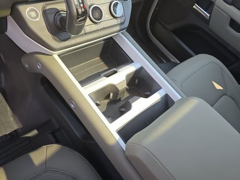 New 2026 Land Rover Defender 110 S AWD/4WD image 24