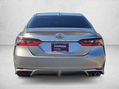 Used 2023 Toyota Camry SE FWD image 7