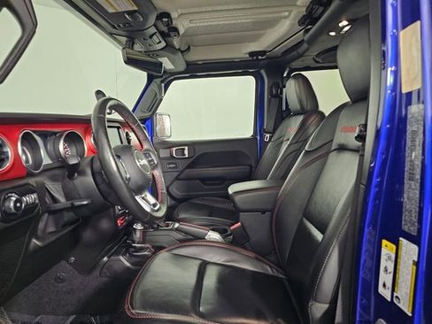 Used 2020 Jeep Wrangler Unlimited Rubicon w/ Uconnect 4C Nav & Sound Group image 23