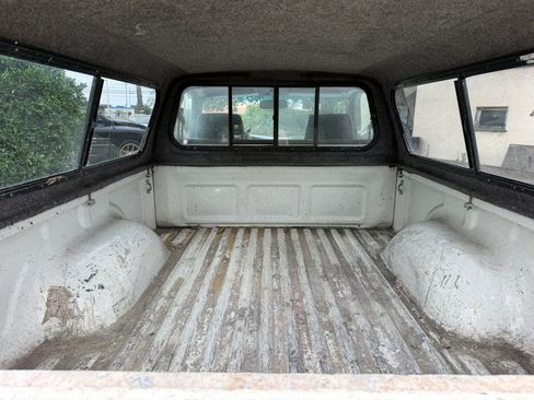 Used 1996 Toyota Tacoma 2WD Regular Cab image 9