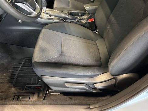 Used 2023 Subaru Crosstrek 2.0i AWD/4WD image 9