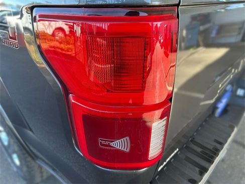 Certified 2018 Ford F150 Lariat image 26