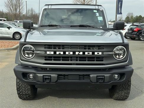 Used 2023 Ford Bronco Black Diamond image 15